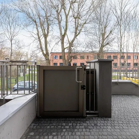 Spacious With Balcony Zablocie By Renters * 克拉科夫