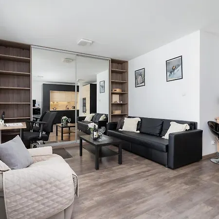 Spacious With Balcony Zablocie By Renters