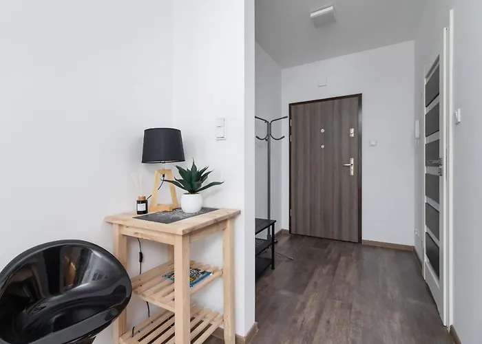 Spacious With Balcony Zablocie By Renters Krakkó