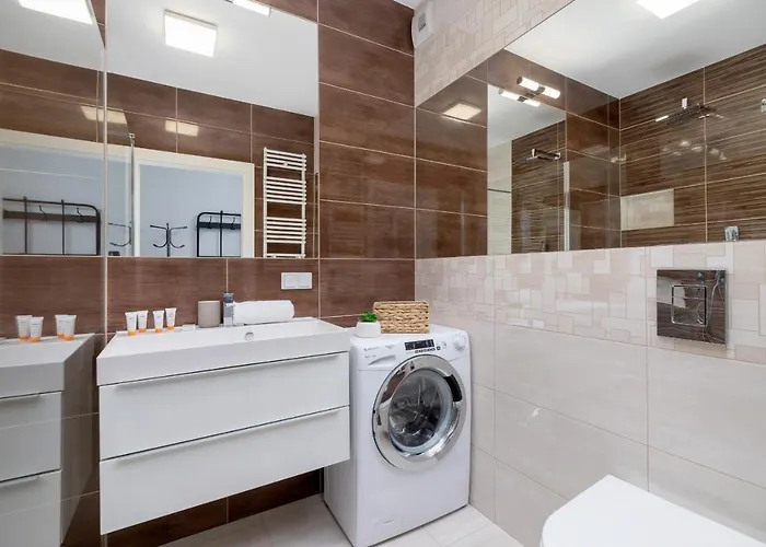 Apartman Spacious With Balcony Zablocie By Renters